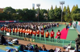 ボールは1バウンド以内に返球